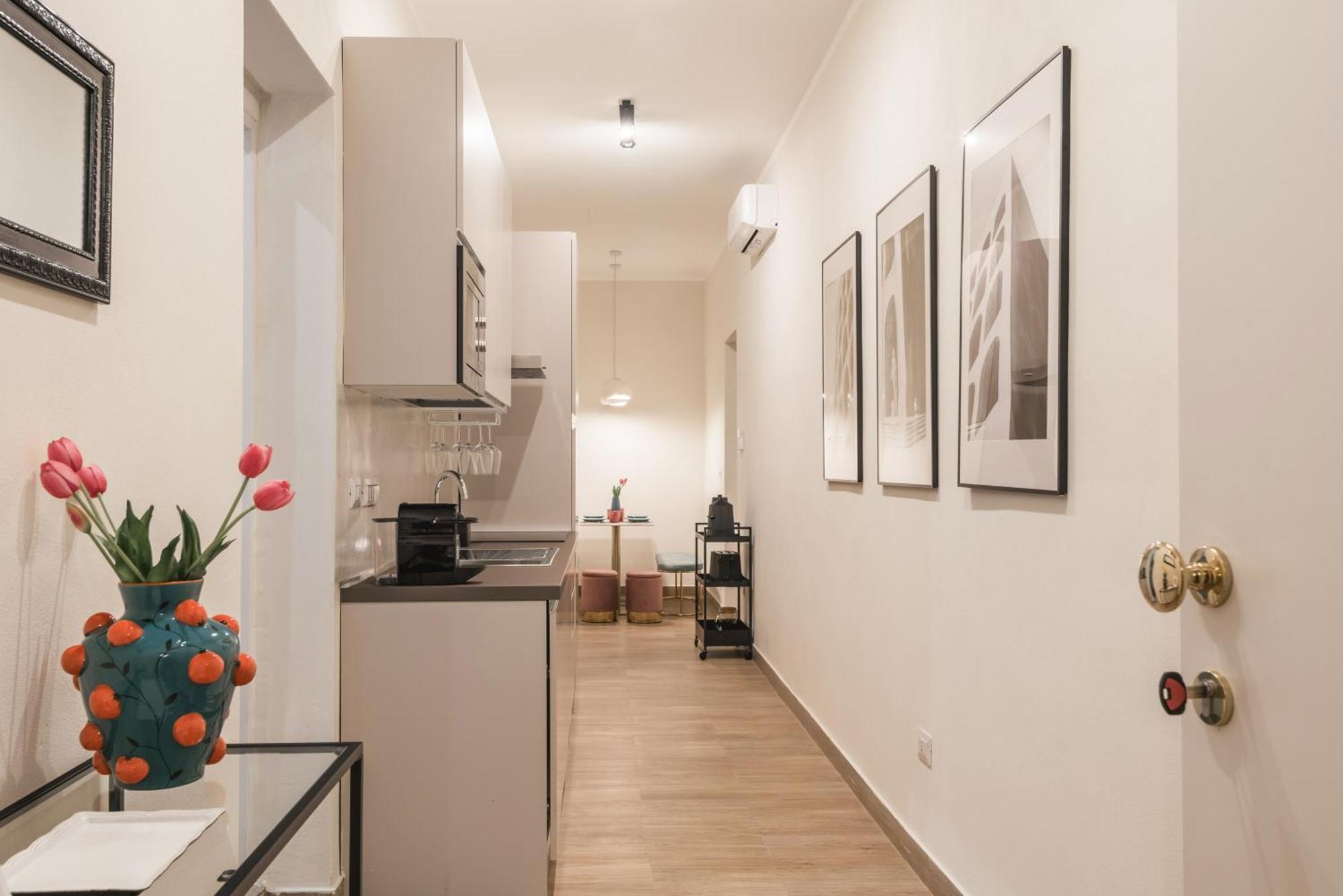 C3 Top Class Apartment, 2 Camere Da Letto, 2 Bagni, Giardino Distante 15 Minuti A Piedi Da Fontana Di Trevi Rom Exterior foto