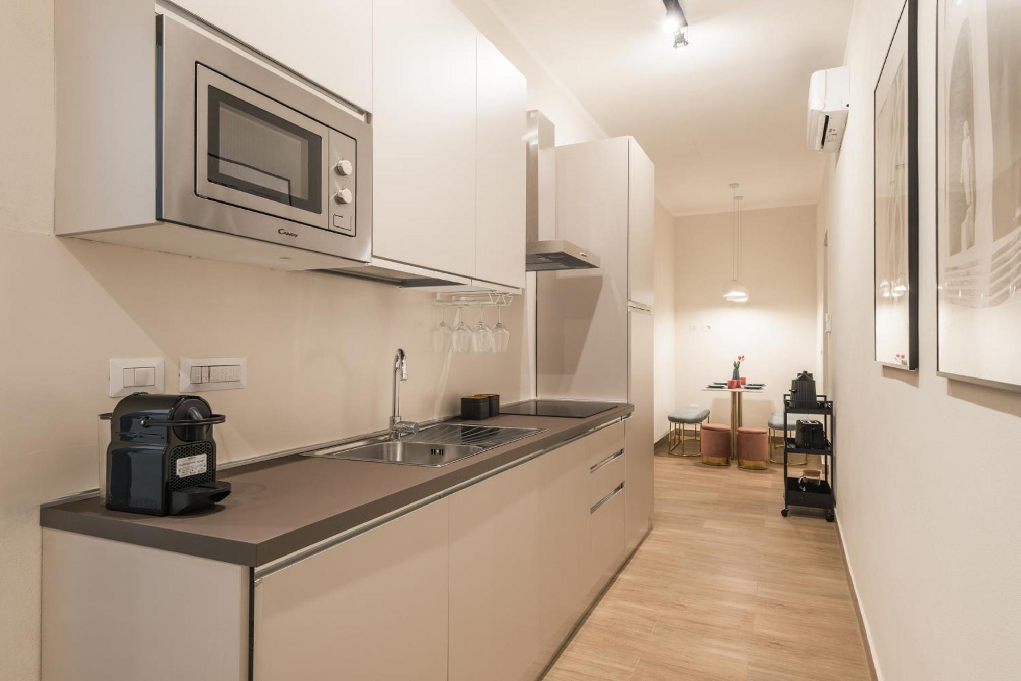 C3 Top Class Apartment, 2 Camere Da Letto, 2 Bagni, Giardino Distante 15 Minuti A Piedi Da Fontana Di Trevi Rom Exterior foto